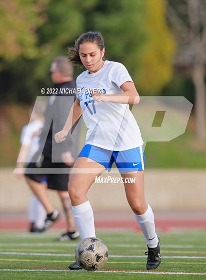 Thumbnail 3 in El Toro @ Beckman photogallery.