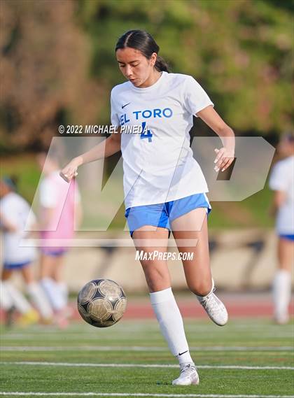 Thumbnail 2 in El Toro @ Beckman photogallery.