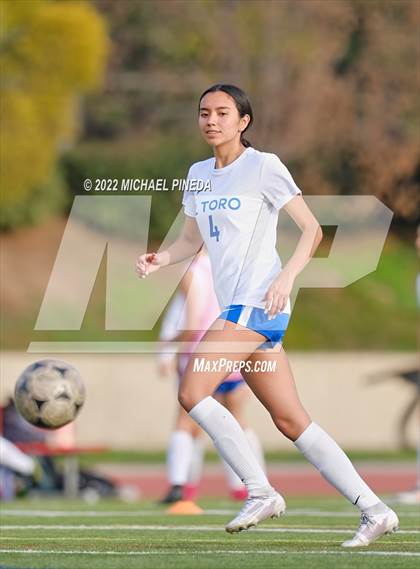 Thumbnail 3 in El Toro @ Beckman photogallery.