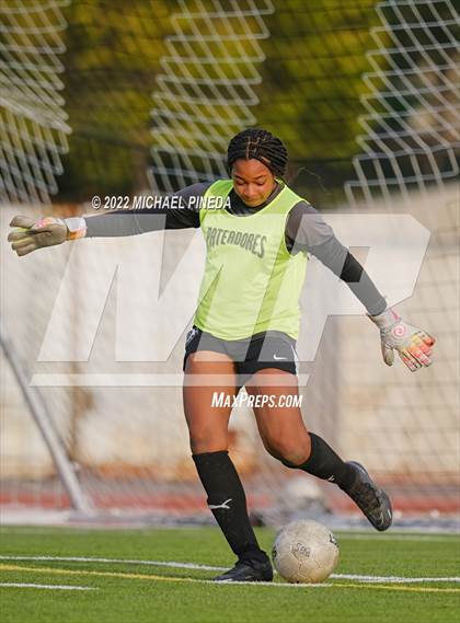Thumbnail 1 in El Toro @ Beckman photogallery.
