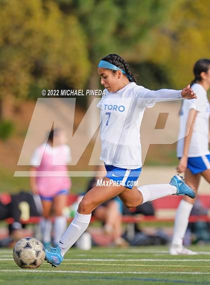 Thumbnail 2 in El Toro @ Beckman photogallery.
