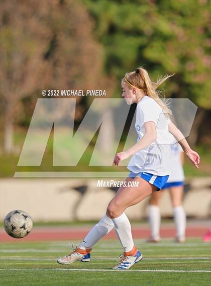 Thumbnail 2 in El Toro @ Beckman photogallery.