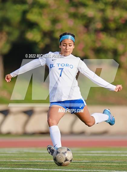 Thumbnail 2 in El Toro @ Beckman photogallery.