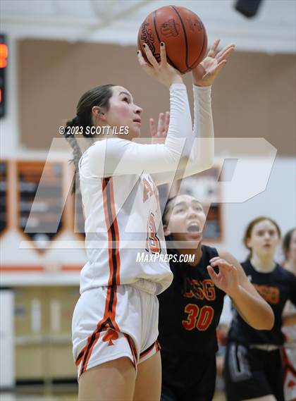 Thumbnail 3 in Columbus School for Girls vs Amanda-Clearcreek (OHSAA D3 Sectional) photogallery.