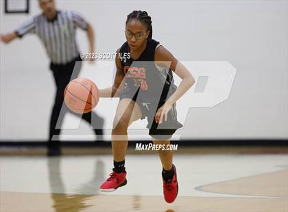 Thumbnail 1 in Columbus School for Girls vs Amanda-Clearcreek (OHSAA D3 Sectional) photogallery.