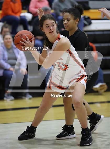Thumbnail 2 in Columbus School for Girls vs Amanda-Clearcreek (OHSAA D3 Sectional) photogallery.
