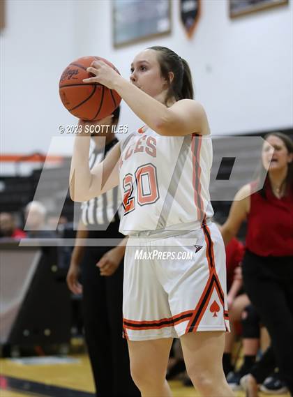 Thumbnail 3 in Columbus School for Girls vs Amanda-Clearcreek (OHSAA D3 Sectional) photogallery.