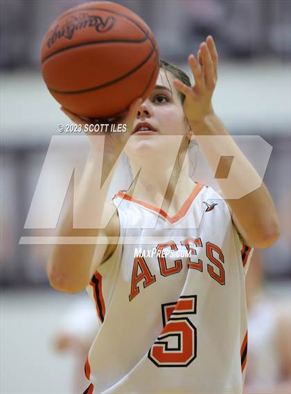 Thumbnail 1 in Columbus School for Girls vs Amanda-Clearcreek (OHSAA D3 Sectional) photogallery.