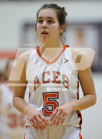 Thumbnail 3 in Columbus School for Girls vs Amanda-Clearcreek (OHSAA D3 Sectional) photogallery.
