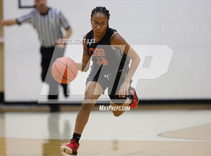 Thumbnail 2 in Columbus School for Girls vs Amanda-Clearcreek (OHSAA D3 Sectional) photogallery.