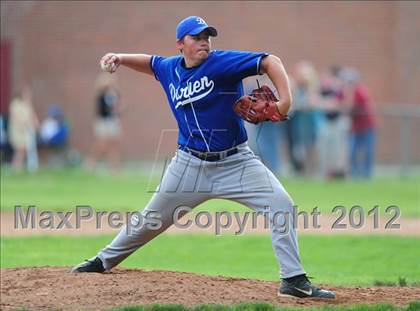 Thumbnail 2 in Darien vs. Hand (CIAC Class L 2nd Round) photogallery.