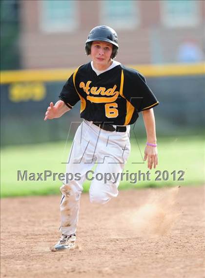Thumbnail 1 in Darien vs. Hand (CIAC Class L 2nd Round) photogallery.