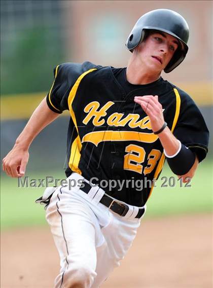Thumbnail 3 in Darien vs. Hand (CIAC Class L 2nd Round) photogallery.