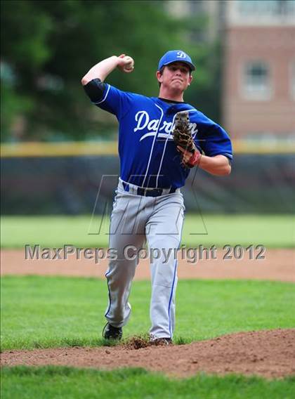 Thumbnail 3 in Darien vs. Hand (CIAC Class L 2nd Round) photogallery.