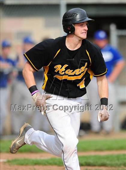 Thumbnail 2 in Darien vs. Hand (CIAC Class L 2nd Round) photogallery.