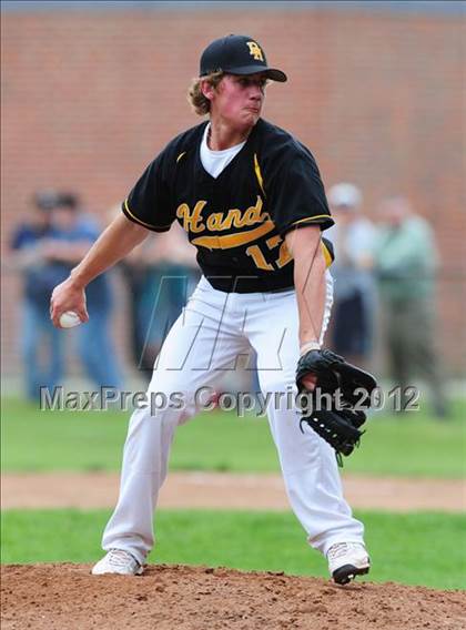 Thumbnail 2 in Darien vs. Hand (CIAC Class L 2nd Round) photogallery.