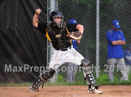 Thumbnail 1 in Darien vs. Hand (CIAC Class L 2nd Round) photogallery.