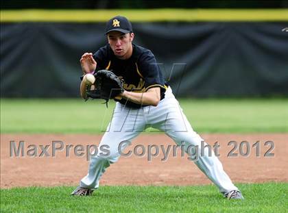 Thumbnail 1 in Darien vs. Hand (CIAC Class L 2nd Round) photogallery.