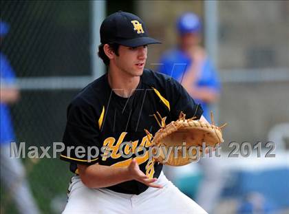 Thumbnail 1 in Darien vs. Hand (CIAC Class L 2nd Round) photogallery.