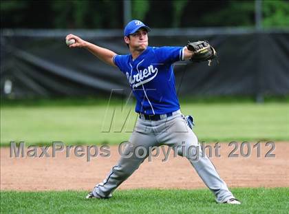 Thumbnail 3 in Darien vs. Hand (CIAC Class L 2nd Round) photogallery.