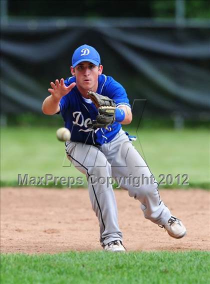 Thumbnail 1 in Darien vs. Hand (CIAC Class L 2nd Round) photogallery.