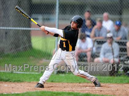 Thumbnail 2 in Darien vs. Hand (CIAC Class L 2nd Round) photogallery.