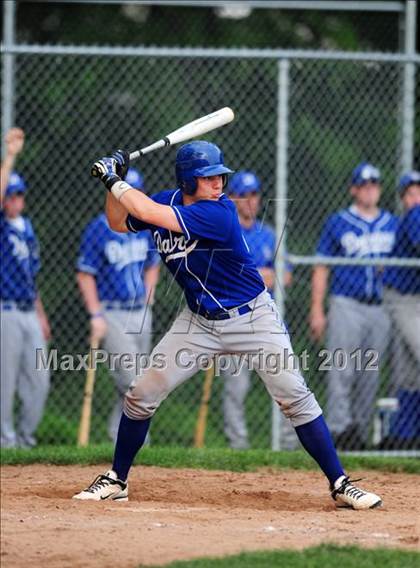 Thumbnail 3 in Darien vs. Hand (CIAC Class L 2nd Round) photogallery.