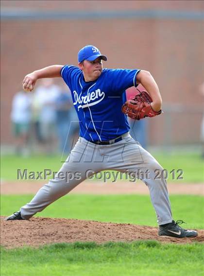 Thumbnail 1 in Darien vs. Hand (CIAC Class L 2nd Round) photogallery.