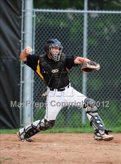 Thumbnail 1 in Darien vs. Hand (CIAC Class L 2nd Round) photogallery.