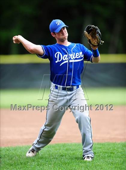 Thumbnail 3 in Darien vs. Hand (CIAC Class L 2nd Round) photogallery.