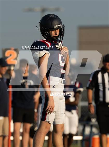 Thumbnail 1 in Katy @ Tompkins (White) photogallery.