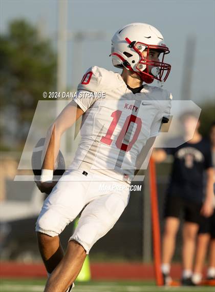 Thumbnail 1 in Katy @ Tompkins (White) photogallery.