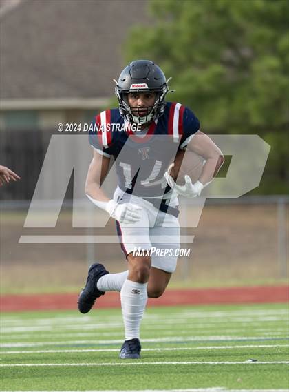 Thumbnail 3 in Katy @ Tompkins (White) photogallery.