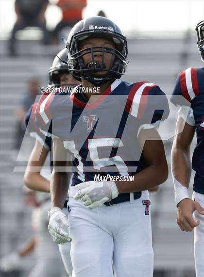 Thumbnail 3 in Katy @ Tompkins (White) photogallery.