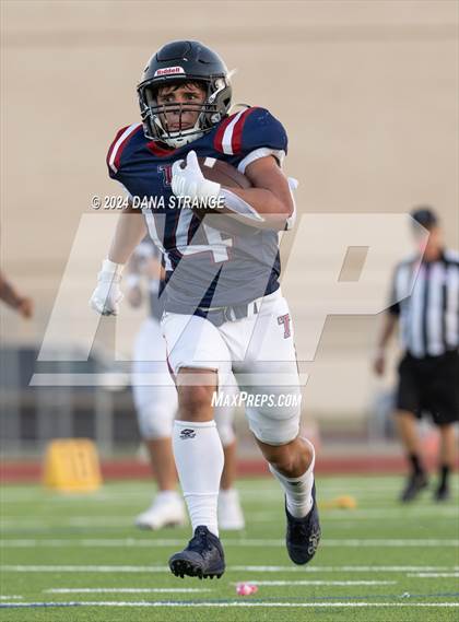 Thumbnail 2 in Katy @ Tompkins (White) photogallery.