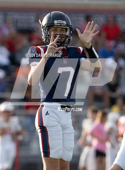 Thumbnail 1 in Katy @ Tompkins (White) photogallery.