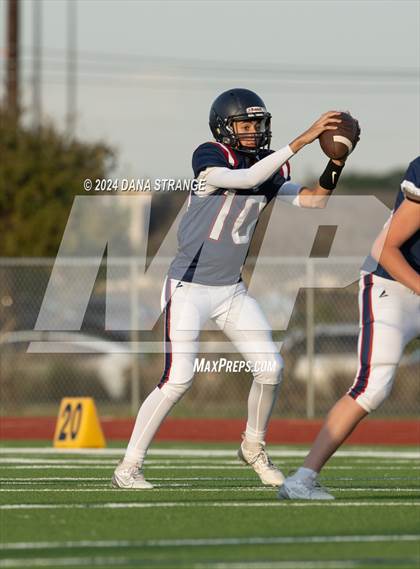 Thumbnail 3 in Katy @ Tompkins (White) photogallery.