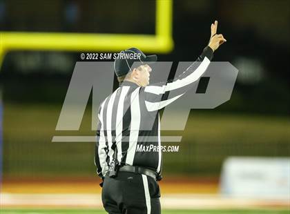 Thumbnail 3 in De La Salle @ Lincoln (CIF State D1-AA Final) photogallery.