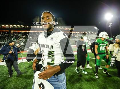 Thumbnail 3 in De La Salle @ Lincoln (CIF State D1-AA Final) photogallery.