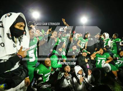 Thumbnail 3 in De La Salle @ Lincoln (CIF State D1-AA Final) photogallery.