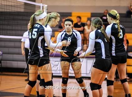 Thumbnail 3 in Sherman vs Howe (Farmersville Volleyball Tournament) photogallery.
