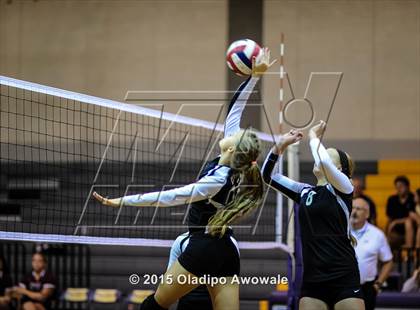Thumbnail 2 in Sherman vs Howe (Farmersville Volleyball Tournament) photogallery.