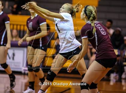 Thumbnail 2 in Sherman vs Howe (Farmersville Volleyball Tournament) photogallery.