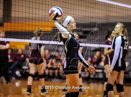 Thumbnail 2 in Sherman vs Howe (Farmersville Volleyball Tournament) photogallery.