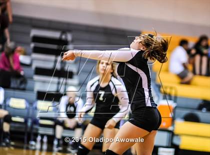 Thumbnail 1 in Sherman vs Howe (Farmersville Volleyball Tournament) photogallery.