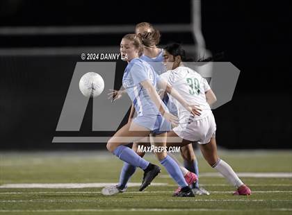 Thumbnail 3 in Wakefield @ Yorktown photogallery.