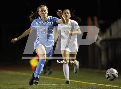 Thumbnail 2 in Wakefield @ Yorktown photogallery.
