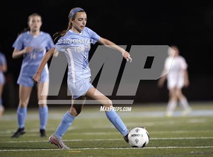 Thumbnail 3 in Wakefield @ Yorktown photogallery.