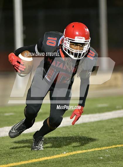Thumbnail 3 in Valley Christian @ Mira Loma photogallery.