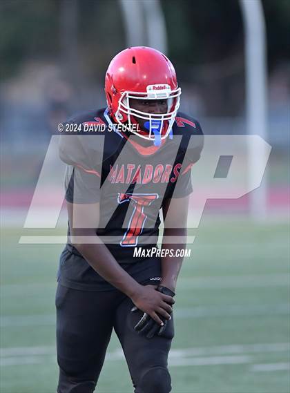 Thumbnail 1 in Valley Christian @ Mira Loma photogallery.